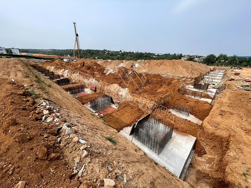 蔚藍鋼構百科：鋼結構廠房工程的地基要怎么做